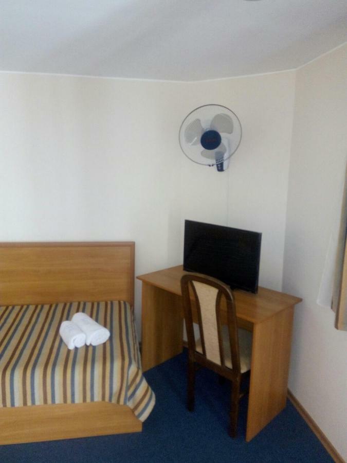 Hutor Hotel Dnipro Exterior foto